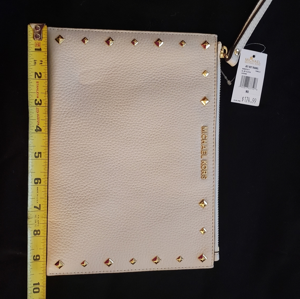 Michael Kors Jet Set Zip Clutch